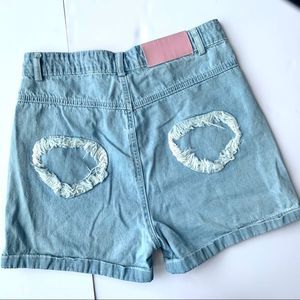 Cider High Rise Jean Shorts size Small | Denim Mom Shorts w/back Distress